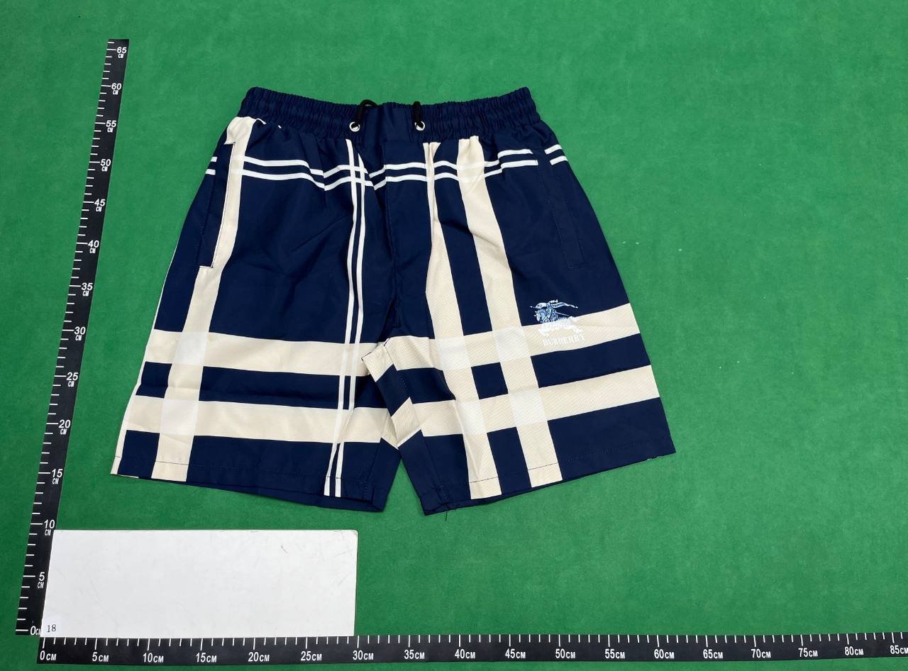 Burberry shorts  #Burberry_W2C #shorts_W2C