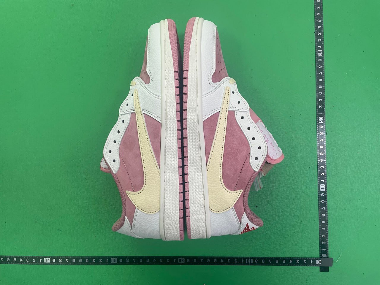 Travis Scott x Air Jordan 1  #Nike_W2C #shoe_W2C 