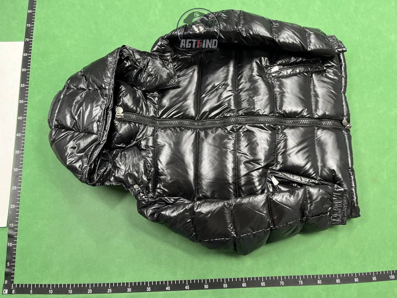 Moncler down jacket  (40 CP) #Moncler_AGT #jacket_AGT 