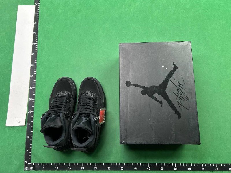 Air Jordan 4 #AirJordan_W2C #shoes_