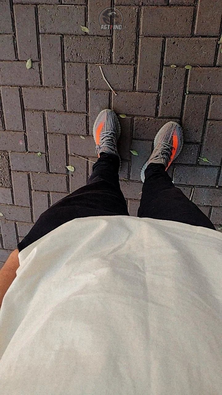 Yeezy 350 Sneaker #Yeezy_AGT  #Sneaker