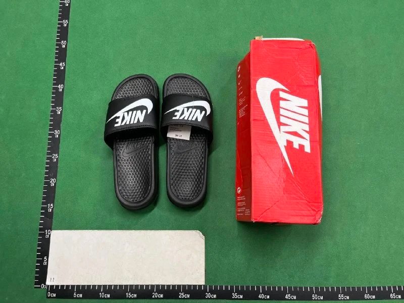 NIKE Slippers #NIKE_W2C #Slippers