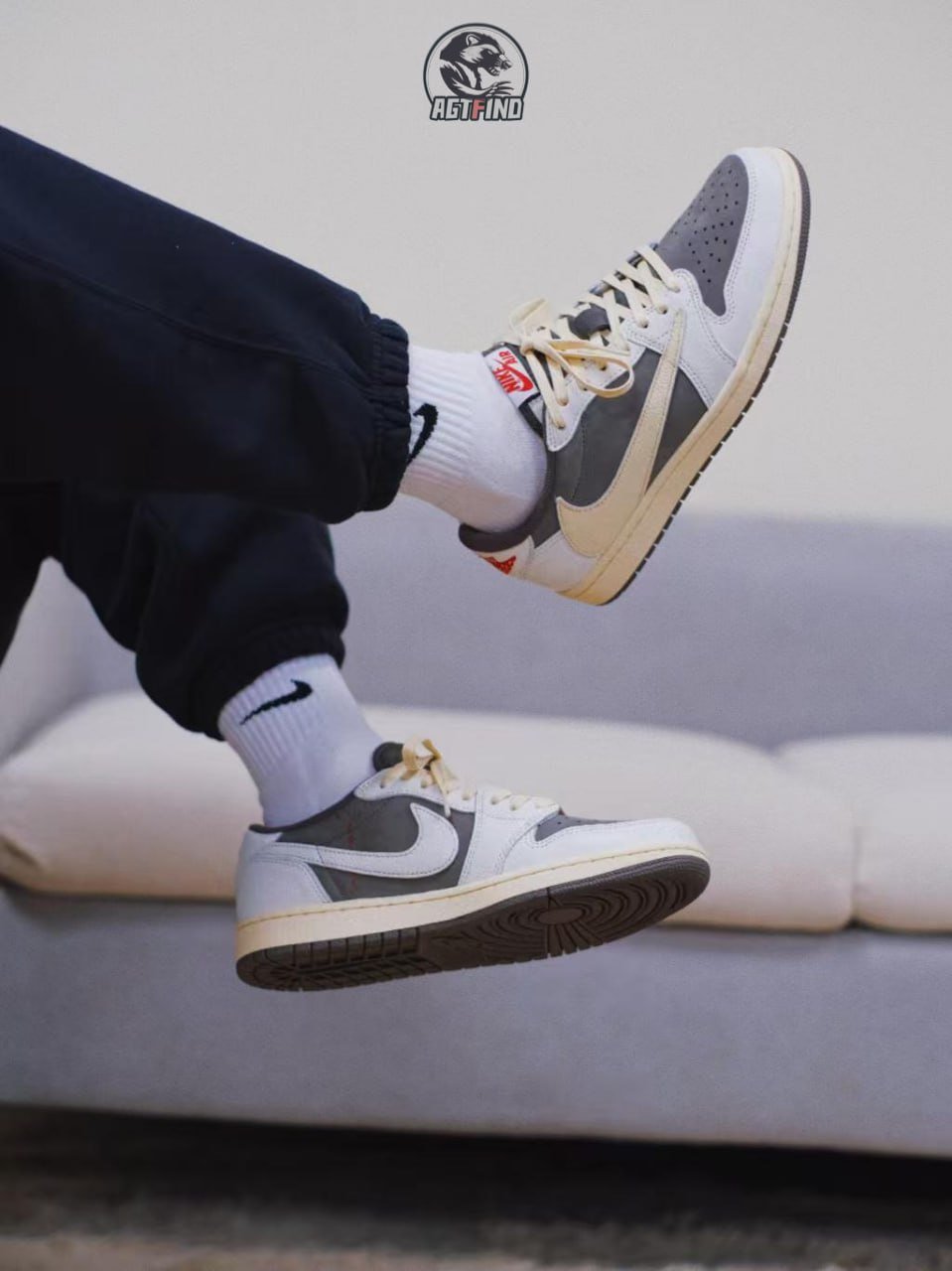 Travis Scott x Air Jordan 1（16style）