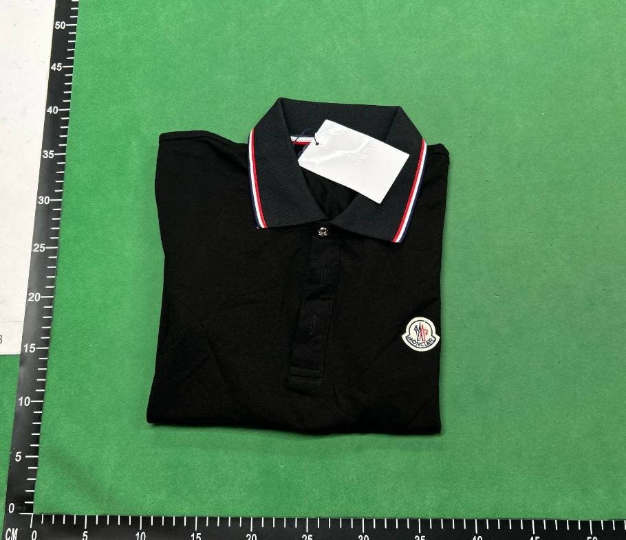 Moncler Polo T-Shirt #Moncler_W2C #Polo