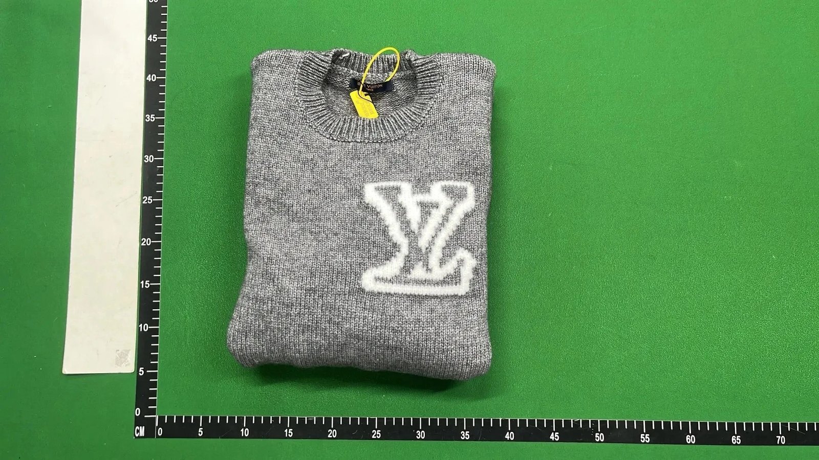 LV sweater
