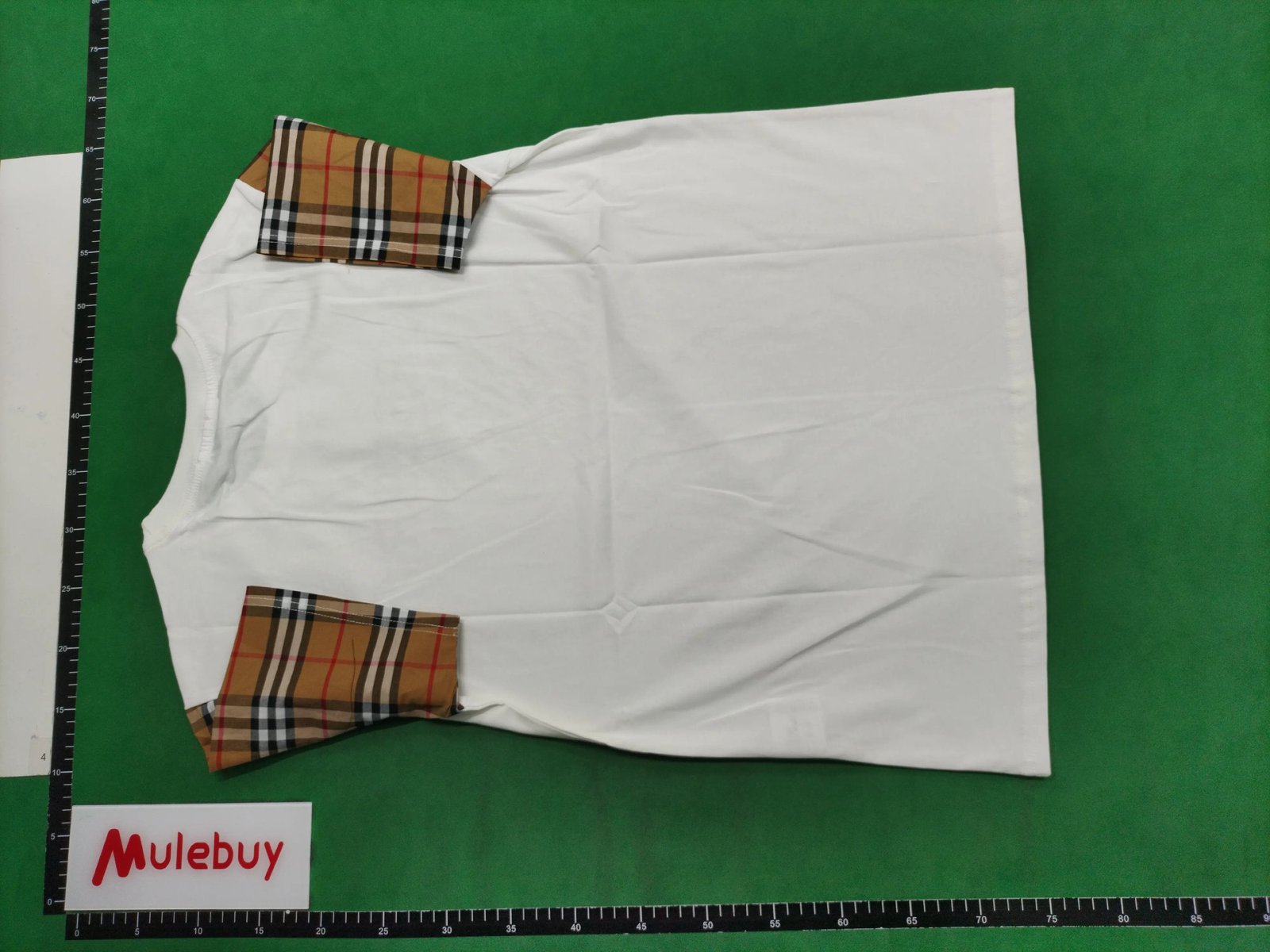 Burberry tee