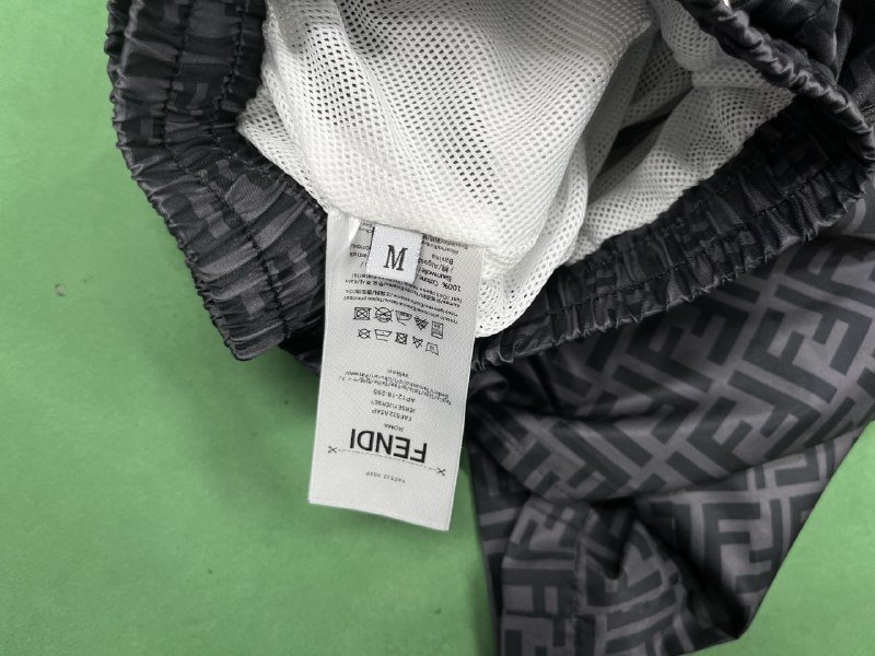 Fendi shorts #Fendi_W2C #shorts