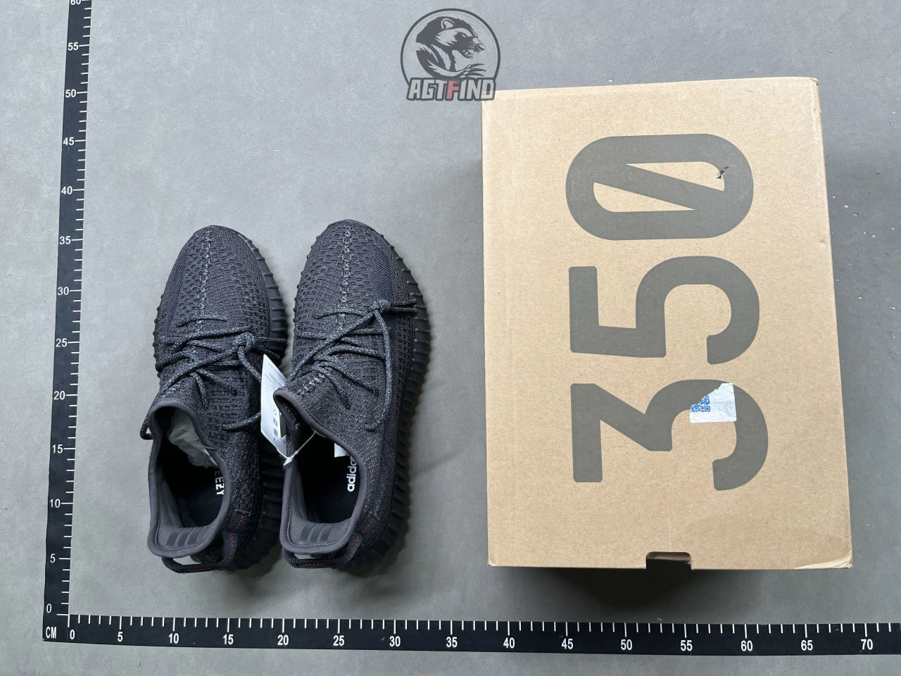 Yeezy 350V2 shoes collection