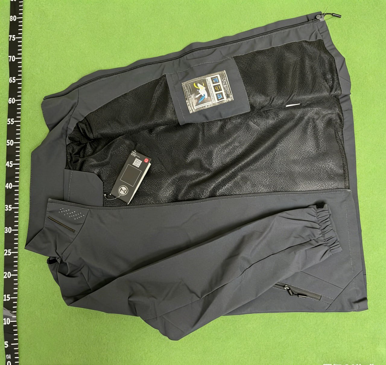 Under Armor/gymshark short sleeves and shorts/ t-shirt/Vest